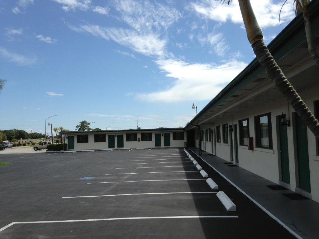 Economy Inn Okeechobee Zewnętrze zdjęcie