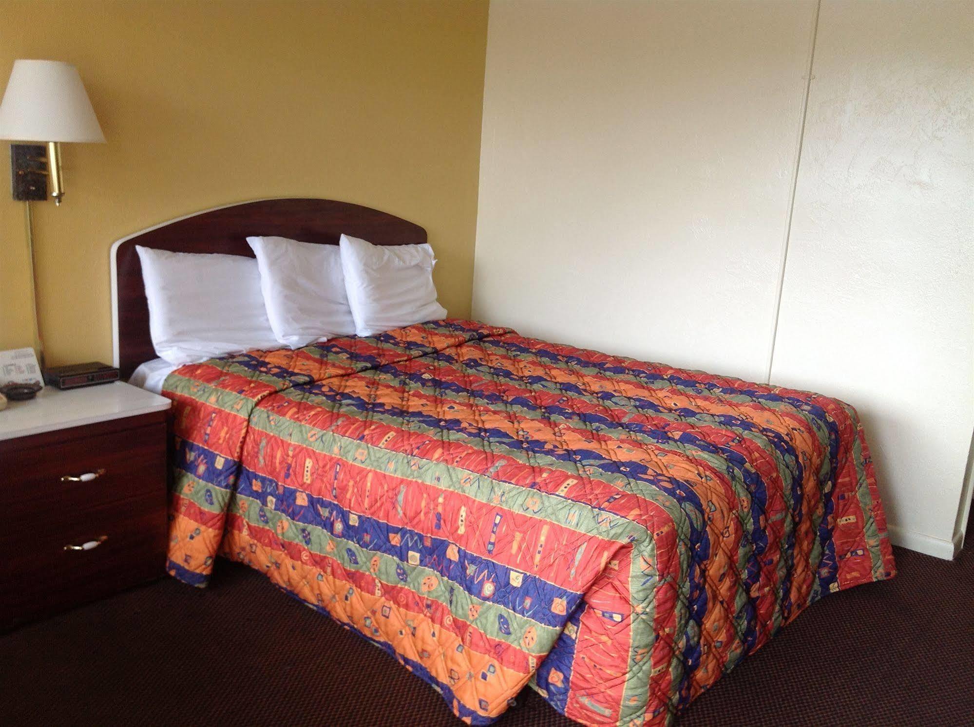 Economy Inn Okeechobee Zewnętrze zdjęcie
